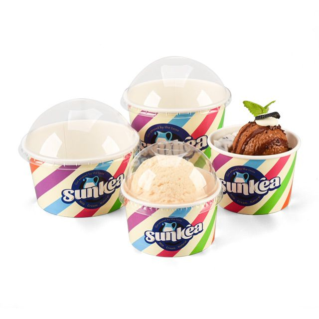 Copa de papel de helado colorido con tapa transparente