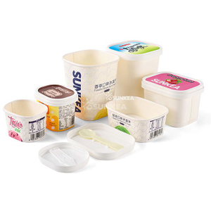 Caja de helado con tapa y cuchara de plástico